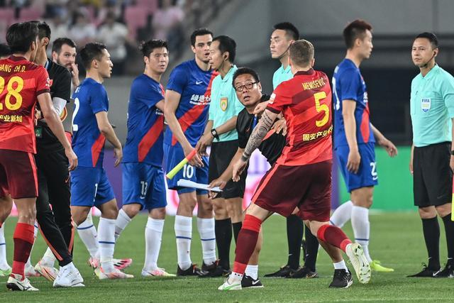 国羽女团完美表现 5-0战胜印度队荣膺A组头名